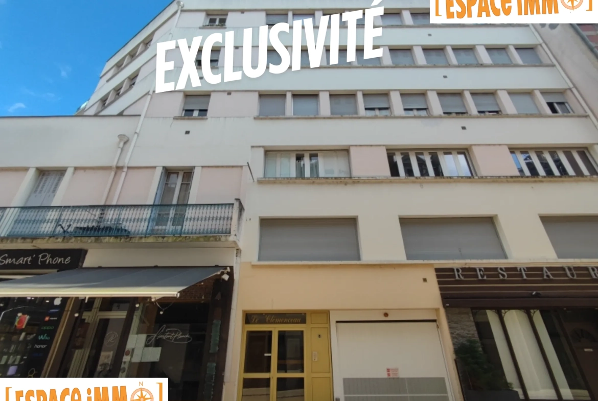 Appartement T2 de 40 m² avec garage en centre-ville de Vichy 