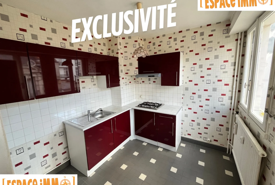 Appartement T2 de 40 m² avec garage en centre-ville de Vichy 