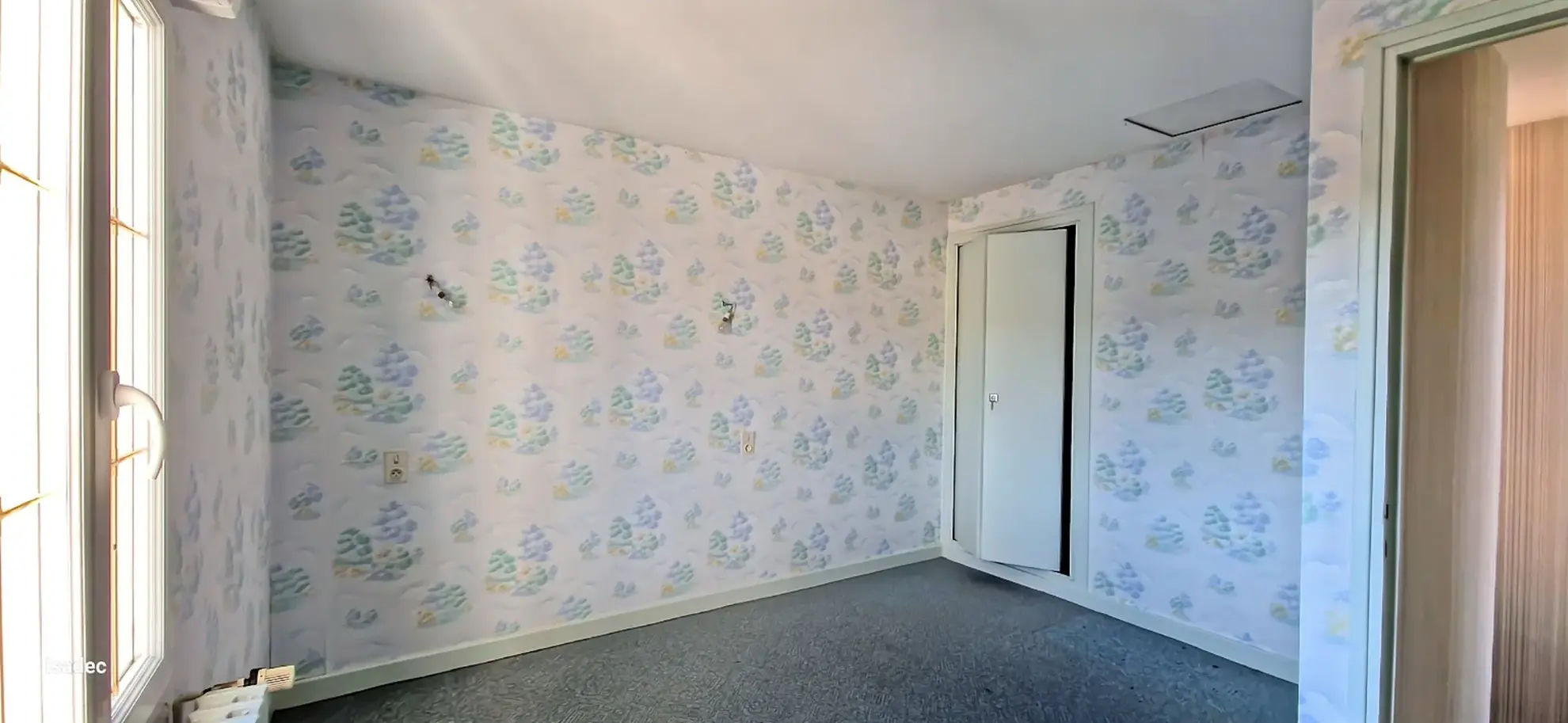 Maison de caractère de 3 niveaux avec 6 chambres, garage et jardin à Leyme dans le Lot 
