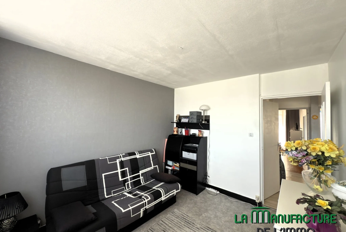 Appartement 4 pièces de 78m² à vendre à Saint-Étienne, secteur Bergson/La Terrasse 