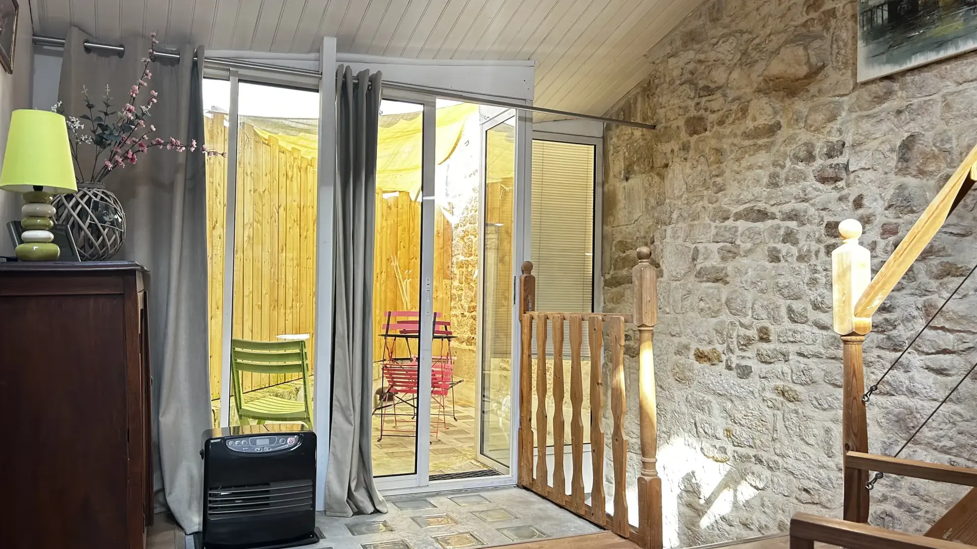 Maison de ville à Coulon, Charme et Terrasse au Cœur du Marais Poitevin 