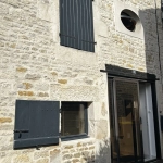 Maison de ville à Coulon, Charme et Terrasse au Cœur du Marais Poitevin