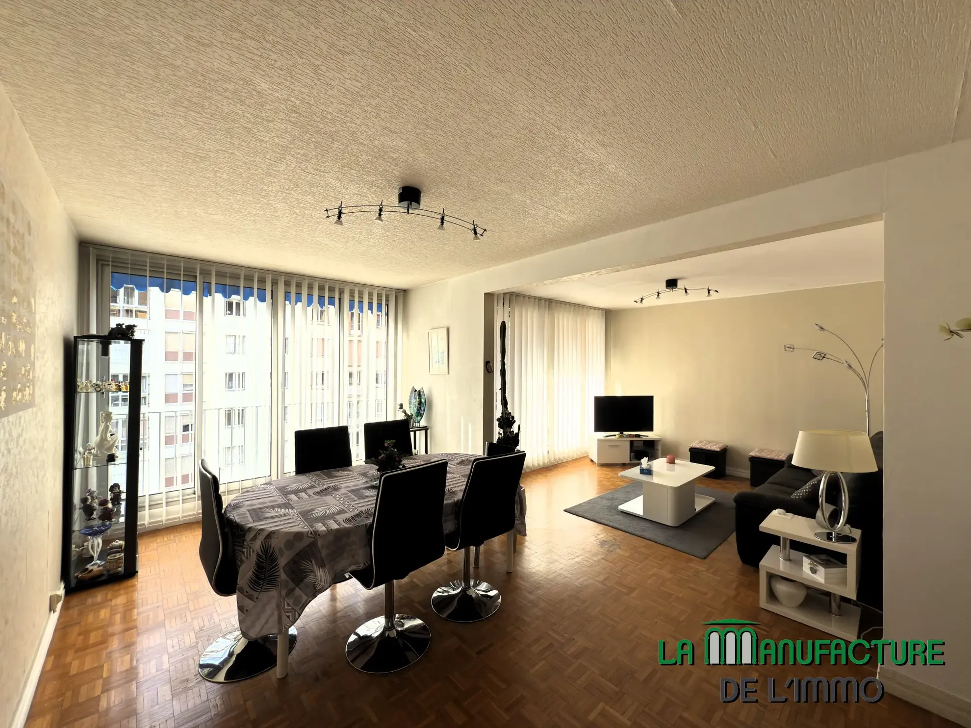 Appartement 4 pièces de 78m² à vendre à Saint-Étienne, secteur Bergson/La Terrasse 