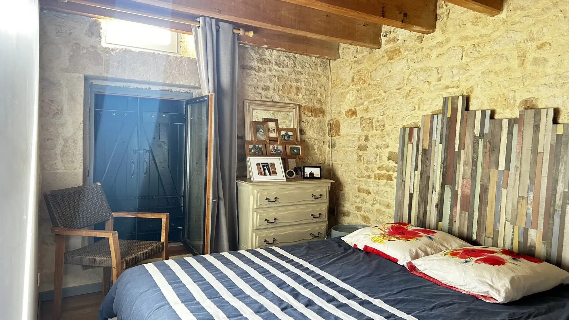 Maison de ville à Coulon, Charme et Terrasse au Cœur du Marais Poitevin 