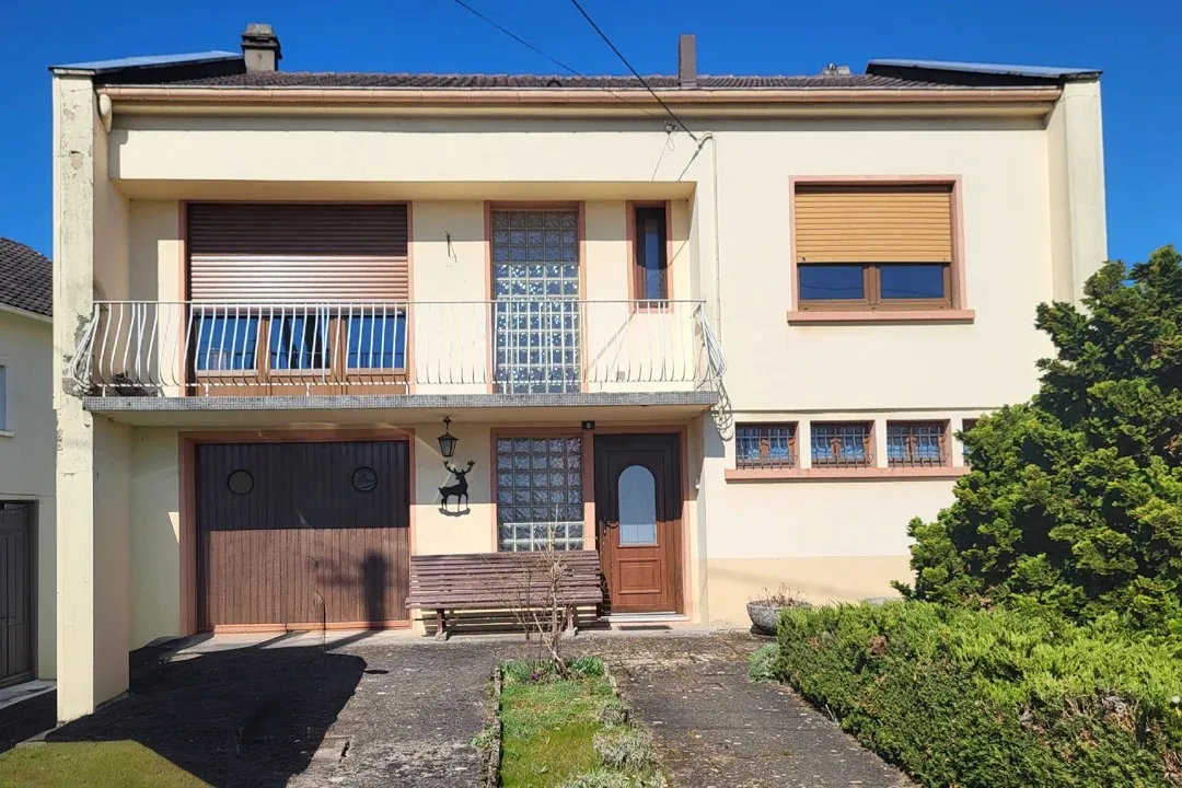 Maison individuelle à Remering de 100 m² avec dépendances et jardin 