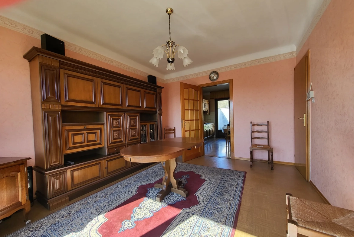 Maison individuelle à Remering de 100 m² avec dépendances et jardin 