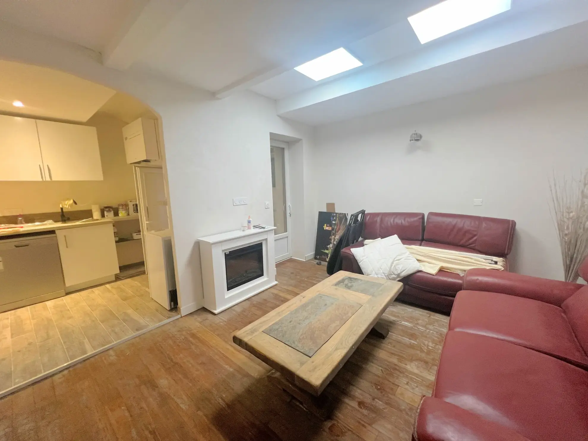 Appartement 3 pièces rénové avec terrasse à Cannes, proche Vieux Port 