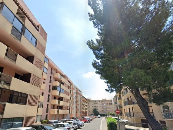 Appartement T2 à vendre à Perpignan, idéal pour investissement locatif avec cave et balcon 