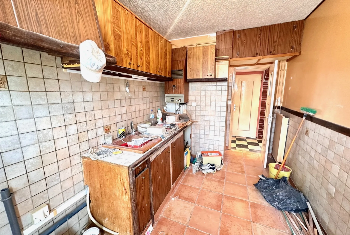 Appartement à Lourdes de 65,81 m² avec garage et cave, parfait pour investissement ou premier achat 