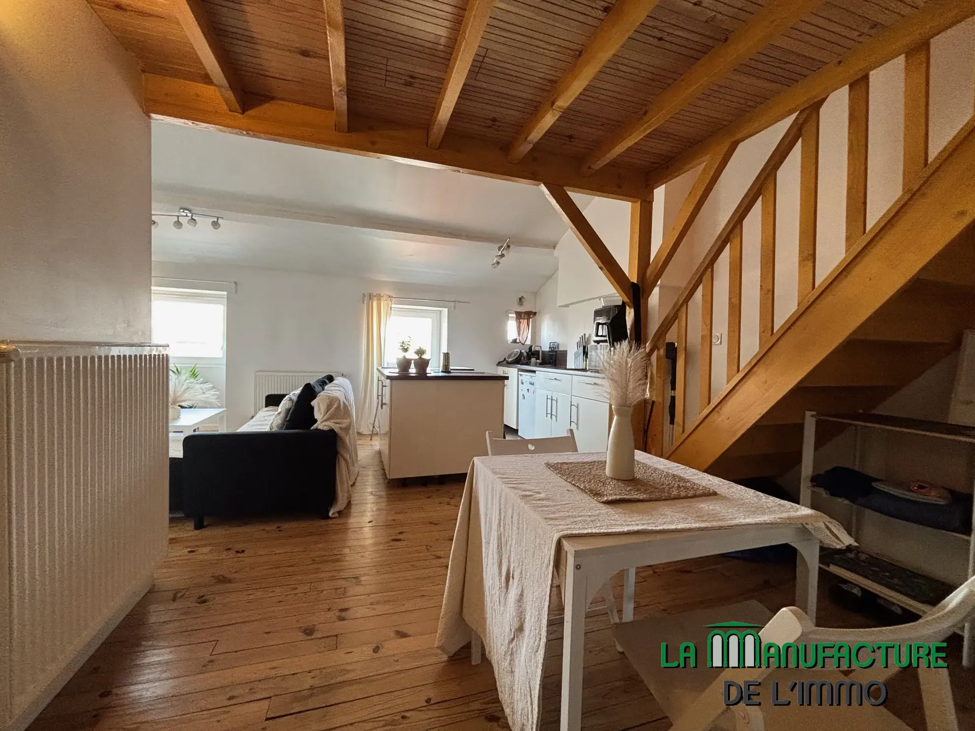 Appartement F1 lumineux avec locataire en place à Saint-Étienne - Centre-ville 