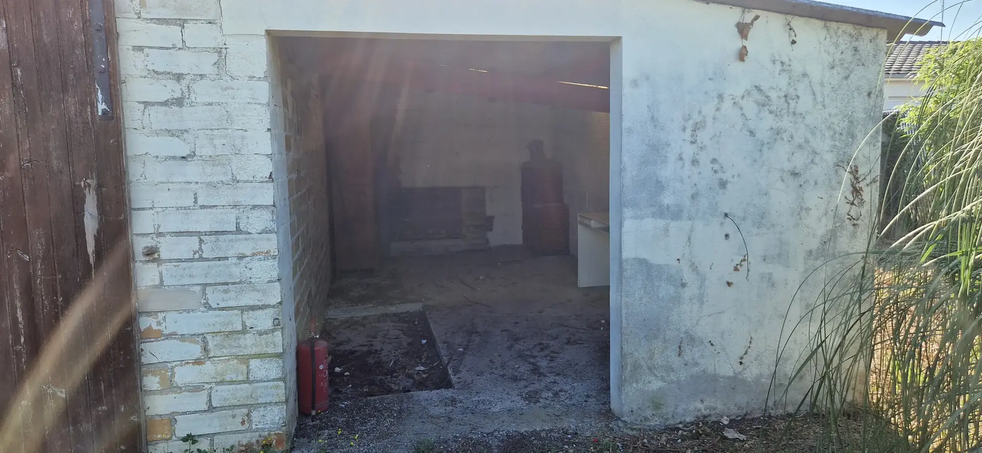 Maison ancienne à Margaux avec jardin et garage à rénover 