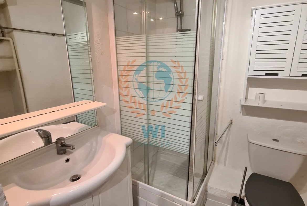 Immeuble résidentiel à Draguignan - Rentabilité locative de 8,4 % 