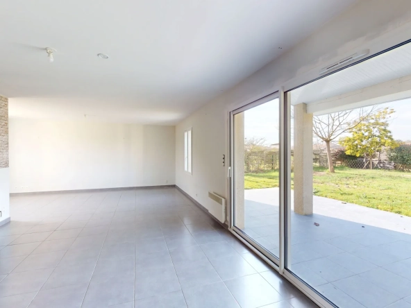 Maison 5 pièces de 127 m² avec jardin à Grenade - Belle opportunité familiale