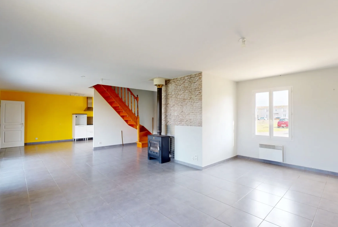 Maison 5 pièces de 127 m² à Grenade avec jardin et terrasse 