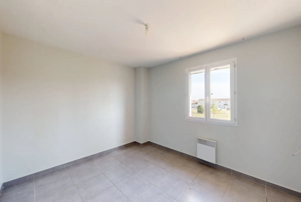 Maison 5 pièces de 127 m² à Grenade avec jardin et terrasse 