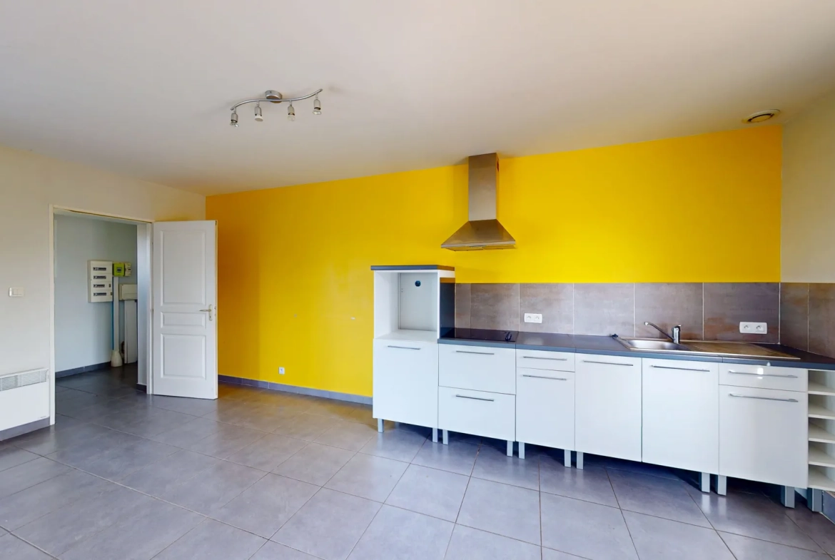 Maison 5 pièces de 127 m² à Grenade avec jardin et terrasse 