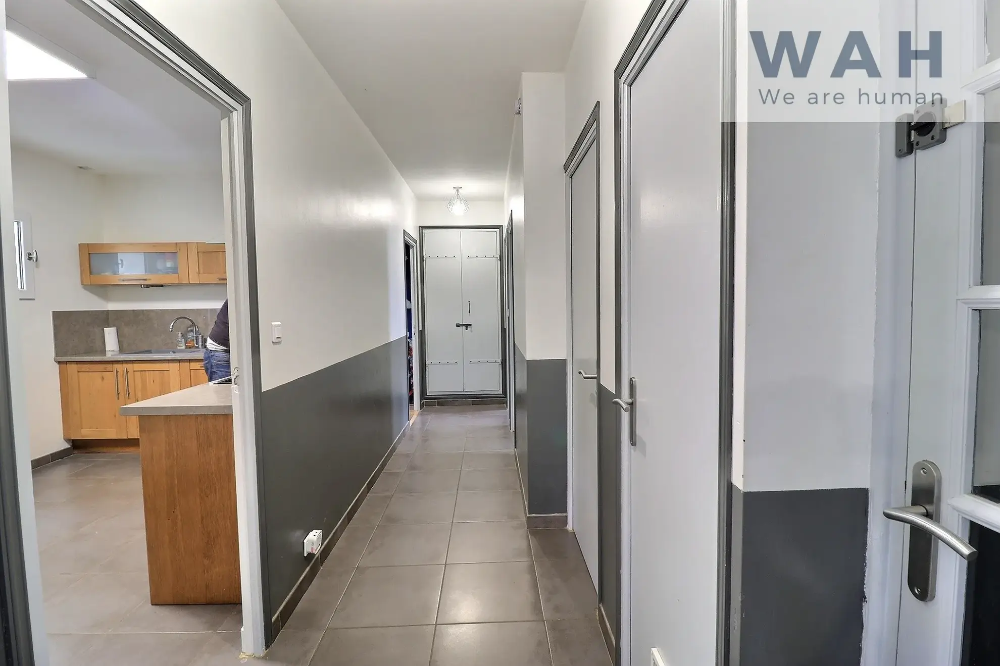 Maison de ville 7 pièces avec jardin à Saint Gilles - 164 m² 