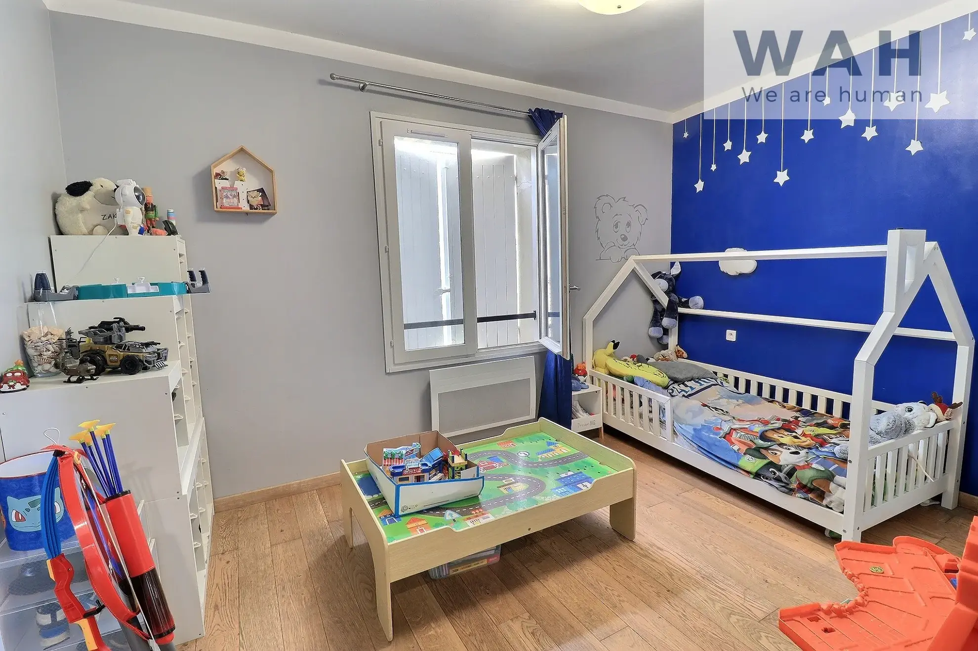 Maison de ville 7 pièces avec jardin à Saint Gilles - 164 m² 