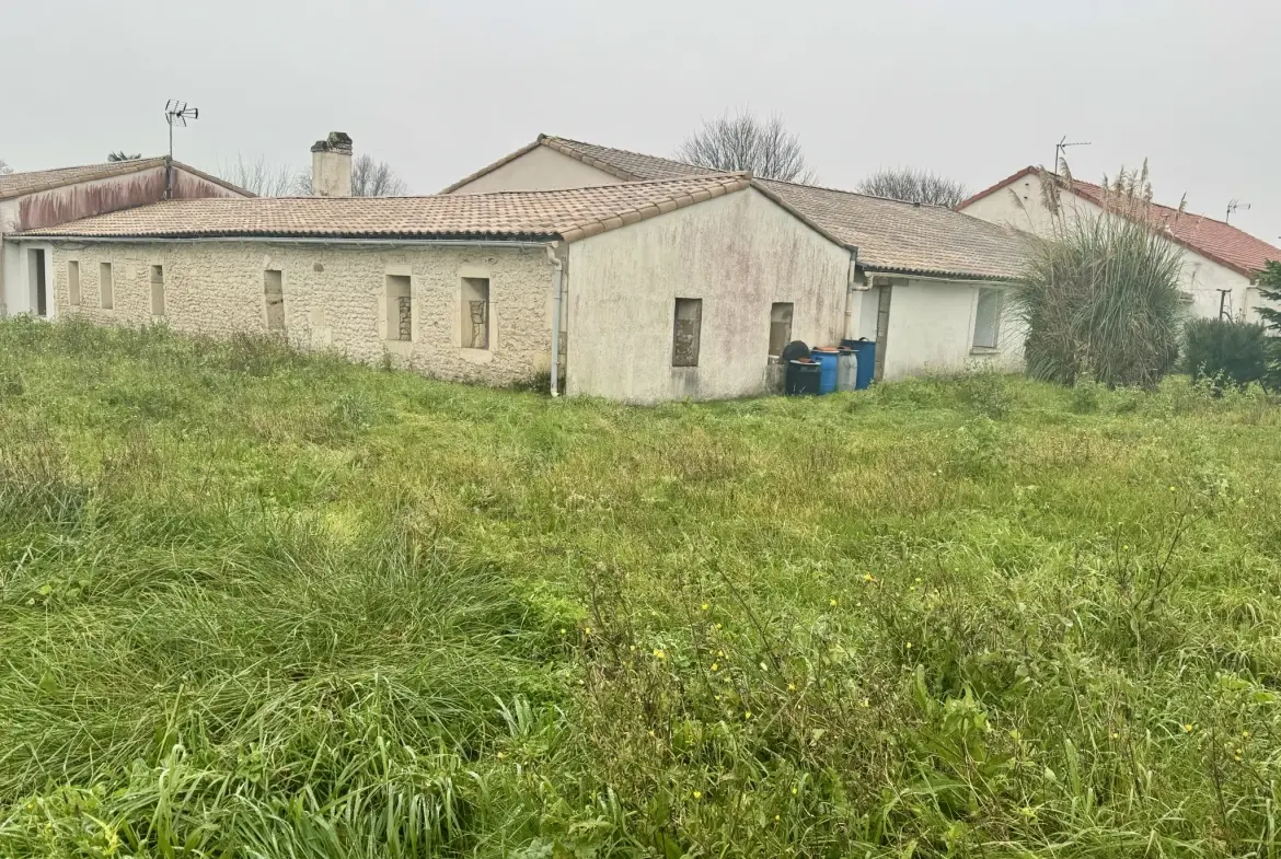 Maison à Meschers-Gironde de 100 m² avec jardin et dépendance 