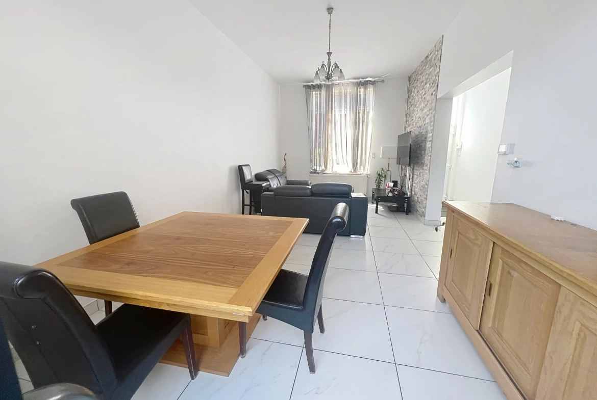 Maison rénovée de 140 m² à Roubaix - Quartier Nouveau Roubaix 
