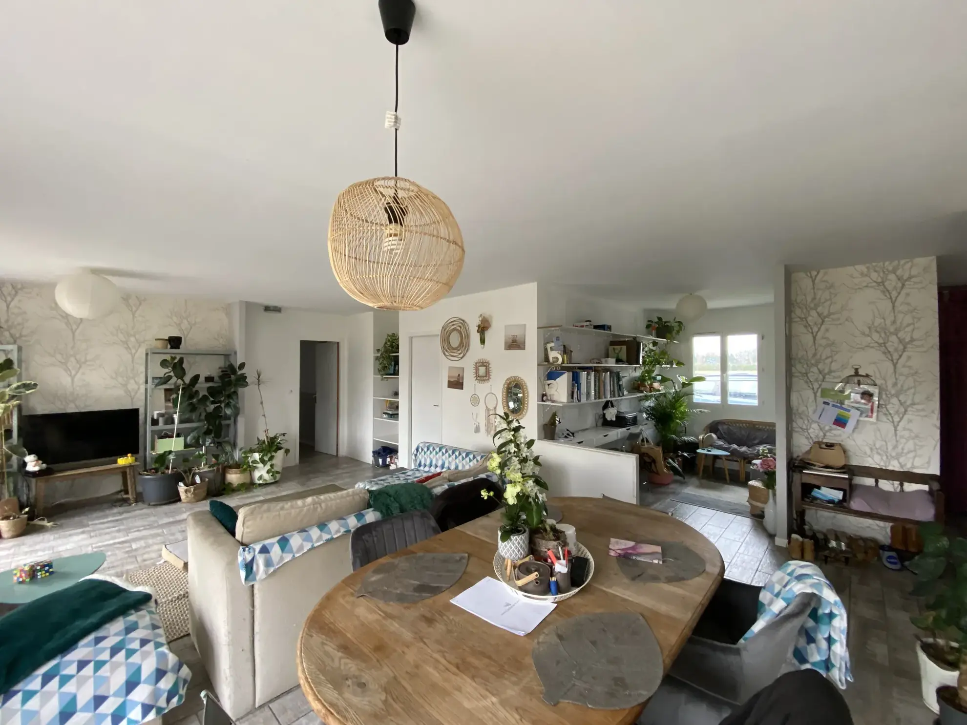 Maison 5 chambres à Lignan de Bazas – Prestige et confort avec panneau solaire 