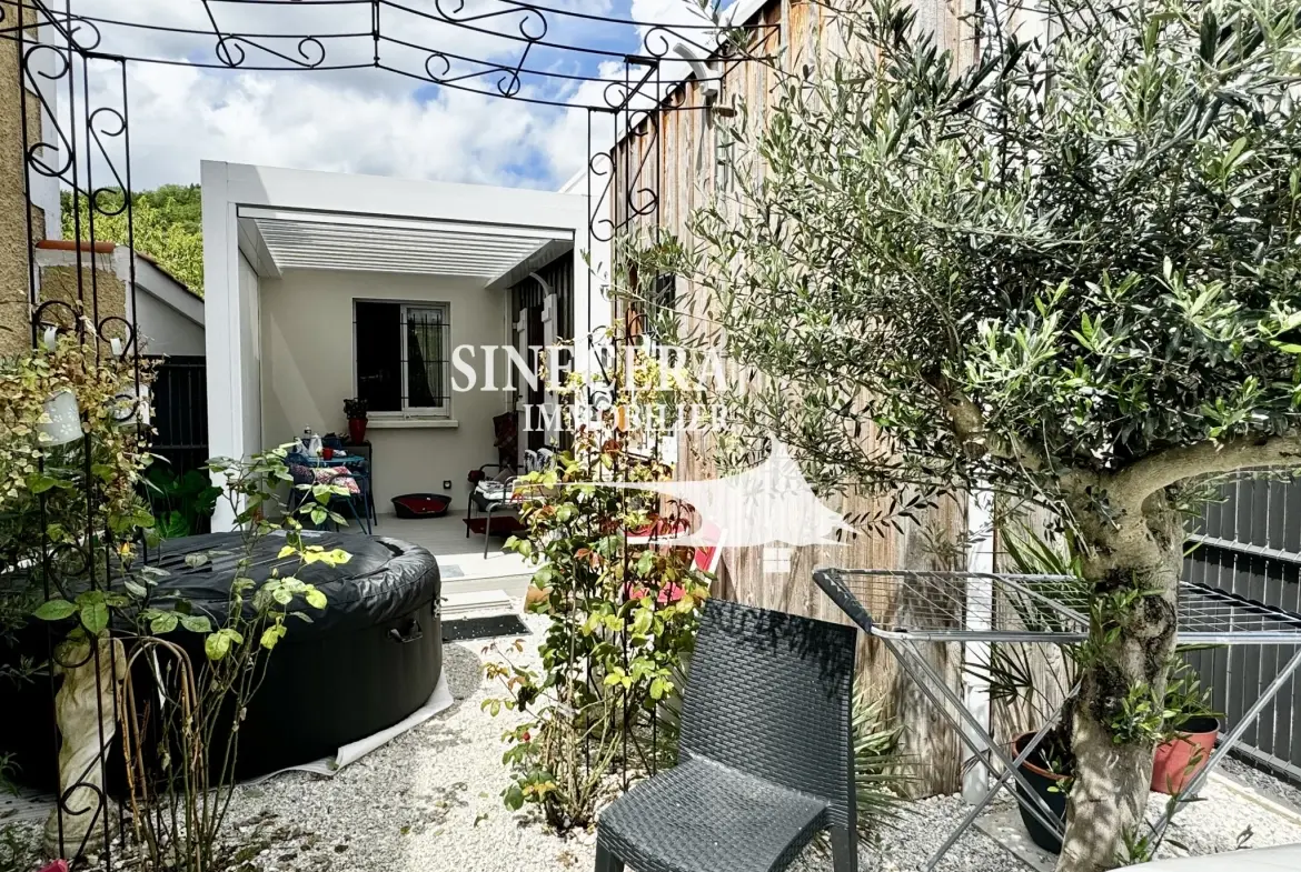Petite maison moderne de 41 m² à Périgueux, quartier Toulon - Beaulieu 