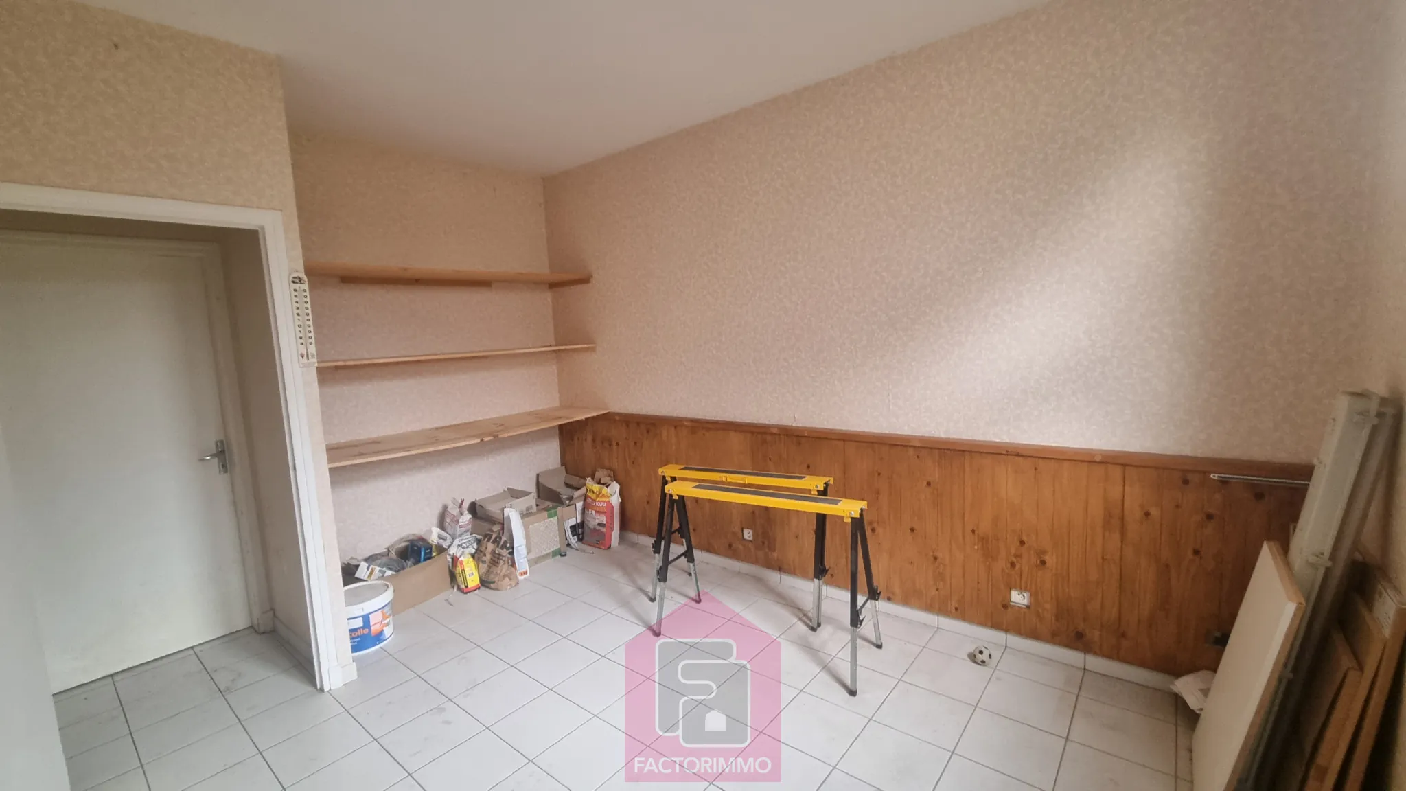 Maison à vendre à Puy l'Évêque avec garage et jardin - Potentiel d'extension 