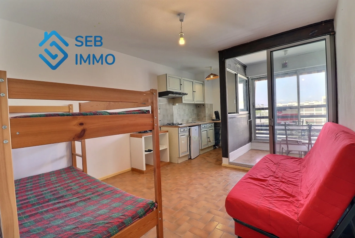 Studio de 22,3 m² avec parking et cave à Saint Cyprien, à deux pas de la plage 
