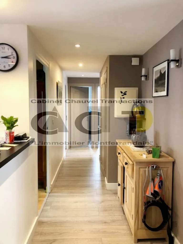 Vente appartement T4 avec grande terrasse à Clermont-Ferrand Montferrand 