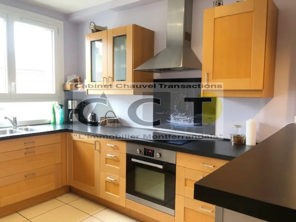 Vente appartement T4 avec grande terrasse à Clermont-Ferrand Montferrand 