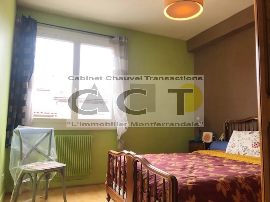 Vente appartement T4 avec grande terrasse à Clermont-Ferrand Montferrand 