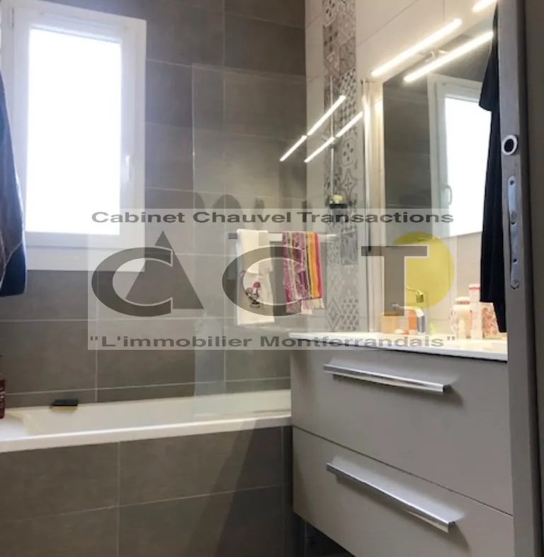Vente appartement T4 avec grande terrasse à Clermont-Ferrand Montferrand 