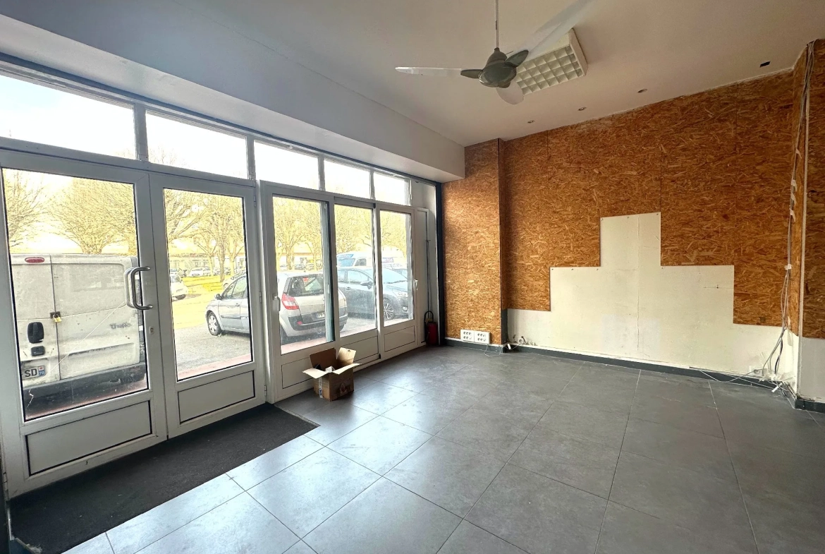 Local commercial de 69m² à Le Pecq proche RER et commerces 