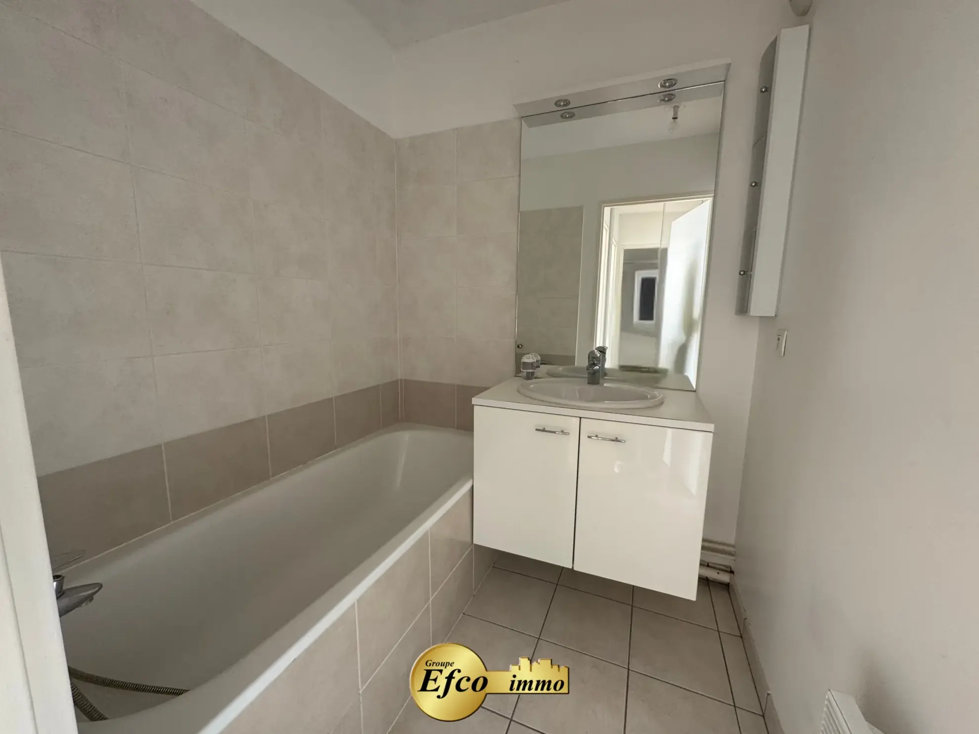 Appartement 2 pièces à Saint-Louis près de la frontière suisse - Investissement et pied-à-terre 