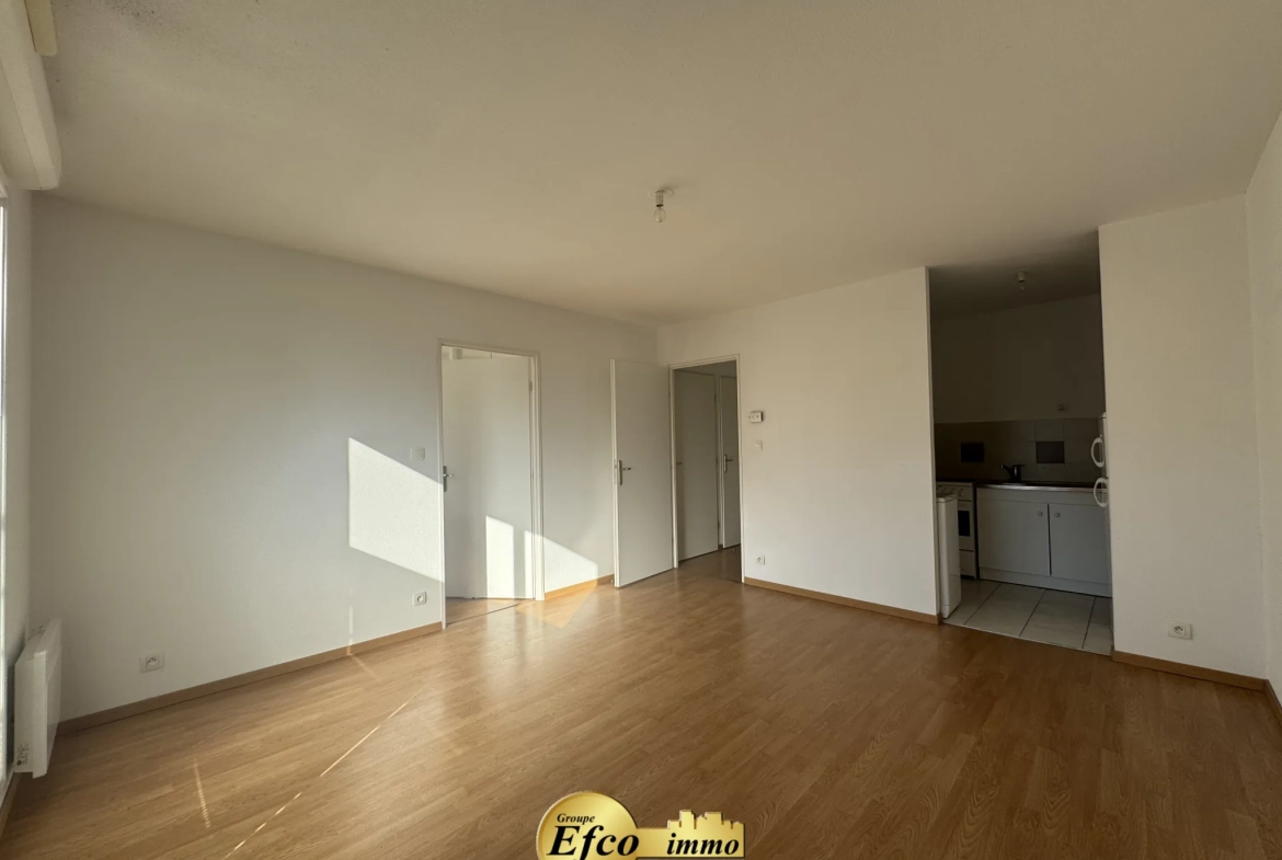 Appartement 2 pièces à Saint-Louis près de la frontière suisse - Investissement et pied-à-terre 