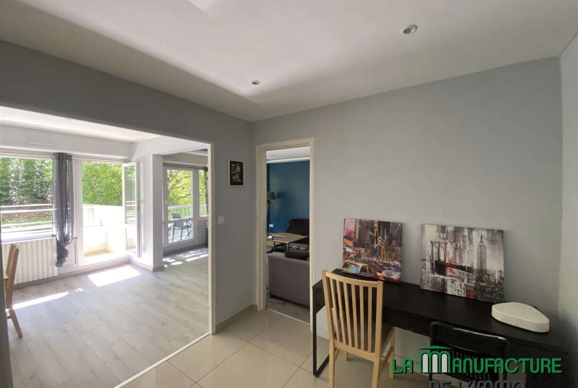 Appartement lumineux F4 avec balcons à Saint-Étienne - Parc du Portail Rouge 