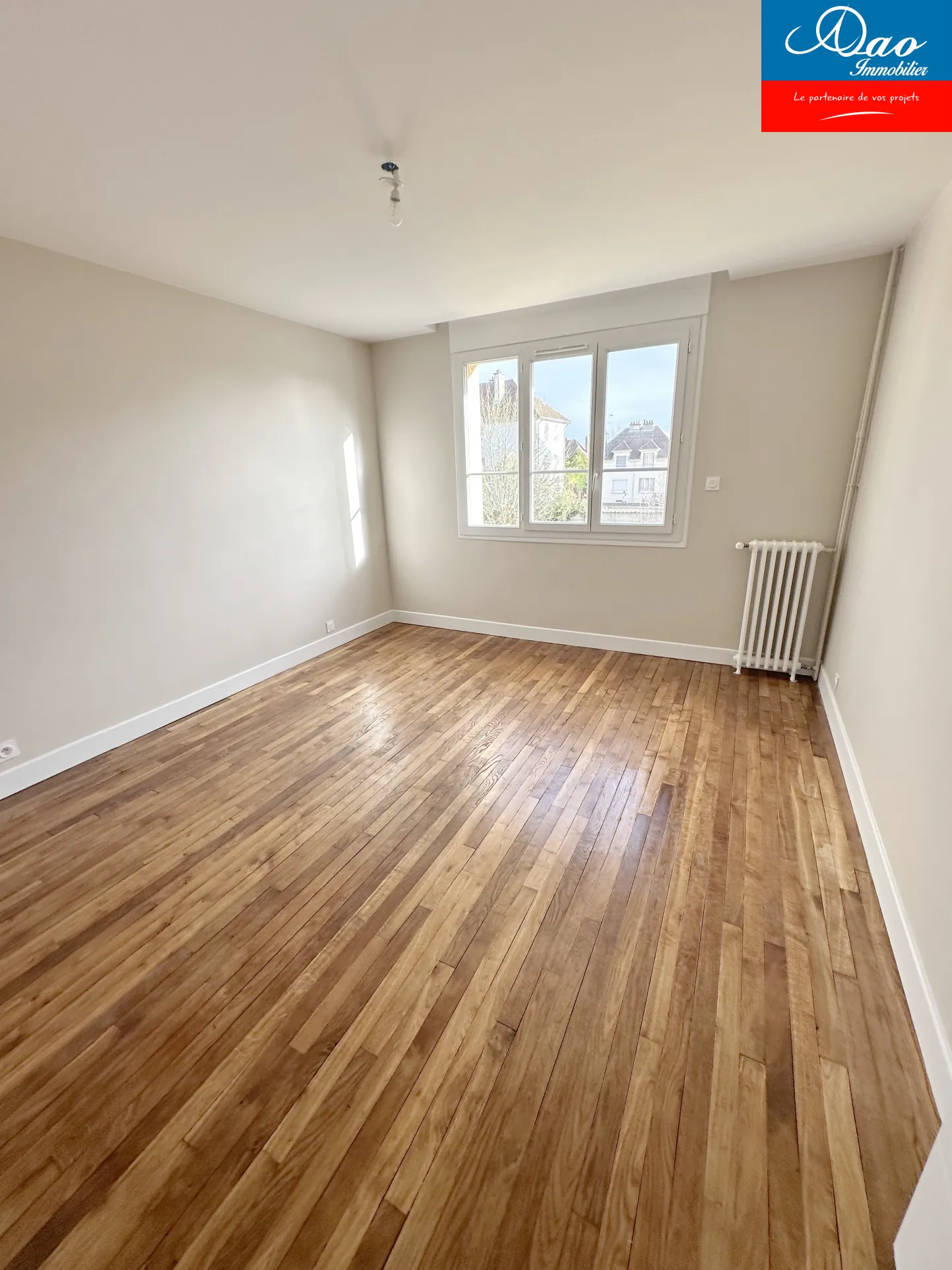 Bel appartement de 96 m² avec garage et emplacement privilégié à La Chapelle Saint-Luc 