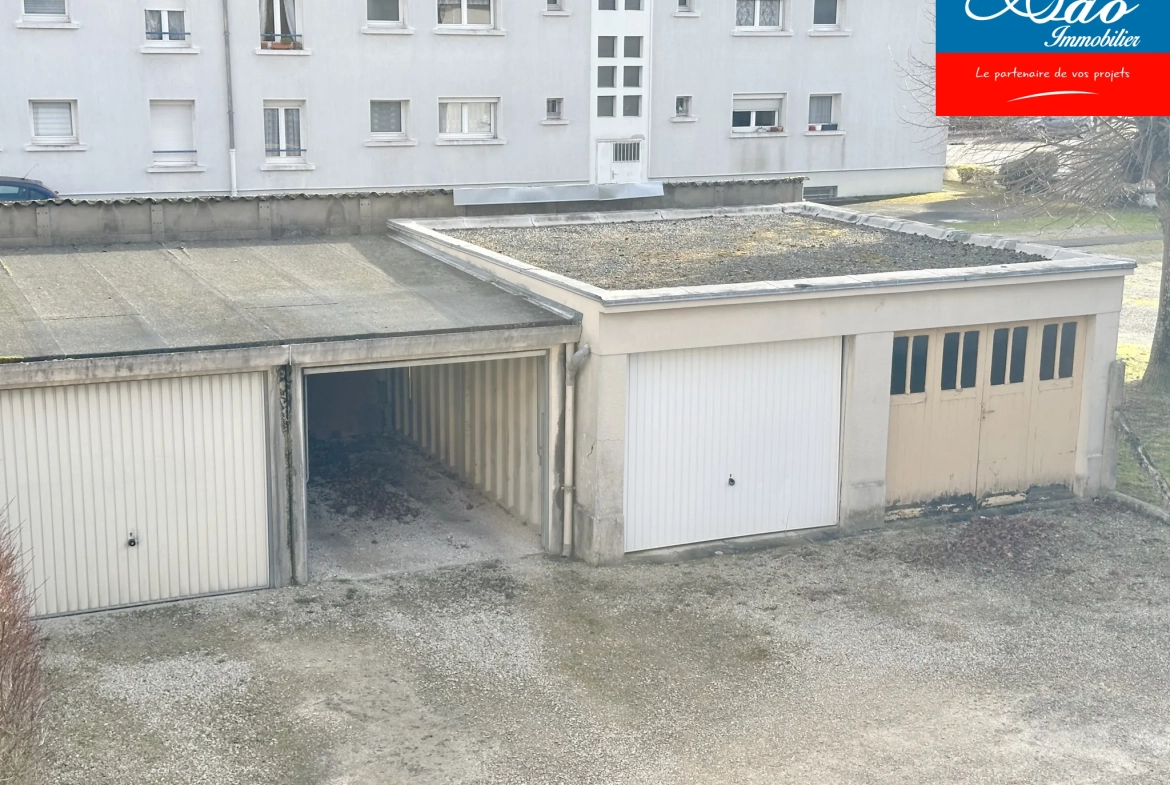 Bel appartement de 96 m² avec garage et emplacement privilégié à La Chapelle Saint-Luc 