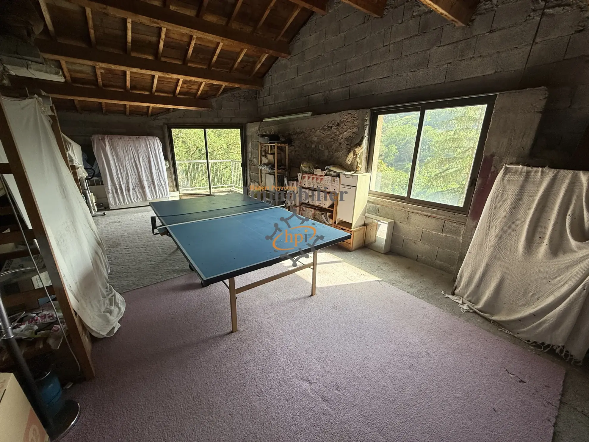 Maison contemporaine à Saint Affrique avec grand terrain et vue campagne 