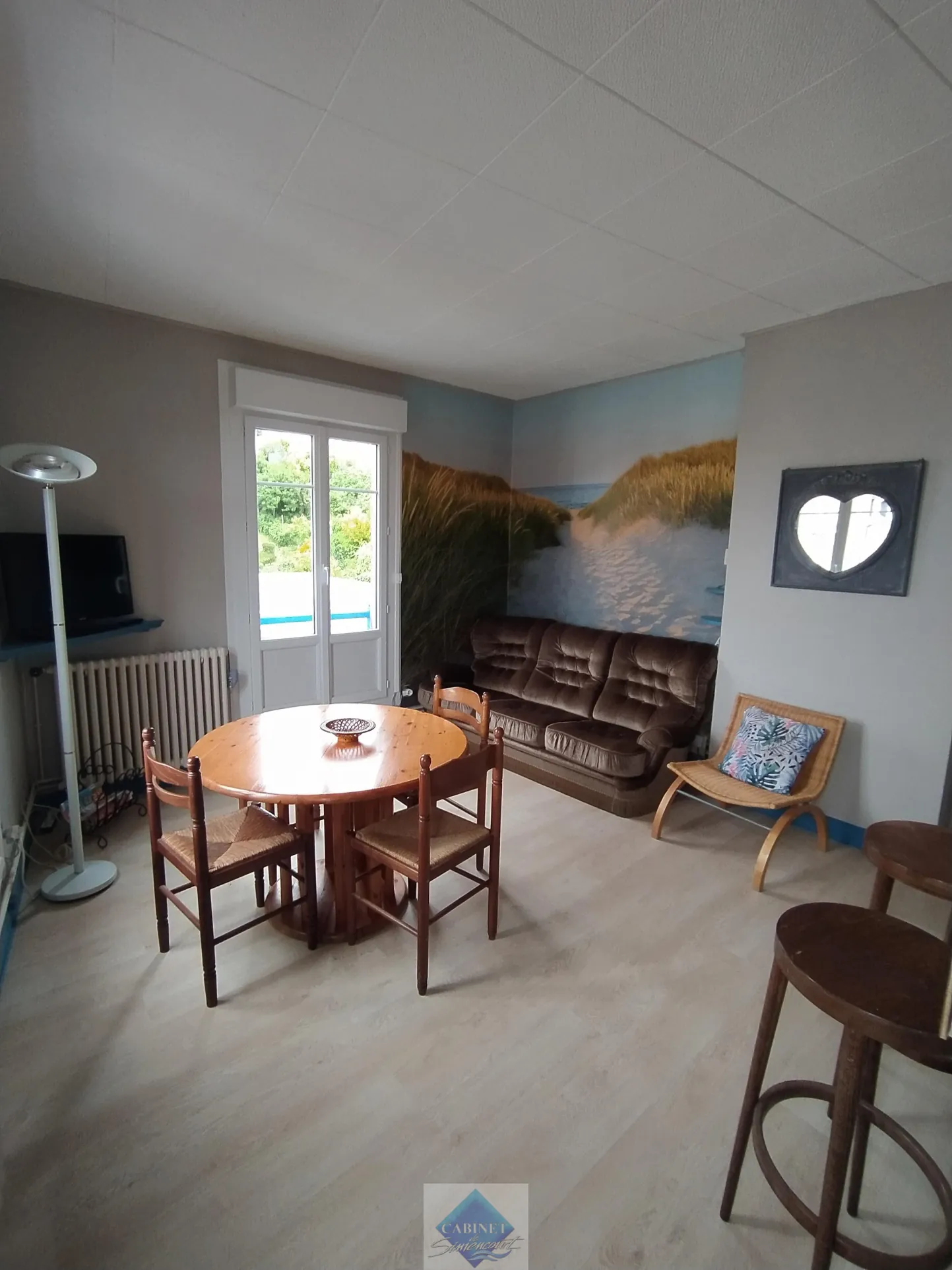 Appartement lumineux avec vue latérale sur la mer à Ault 
