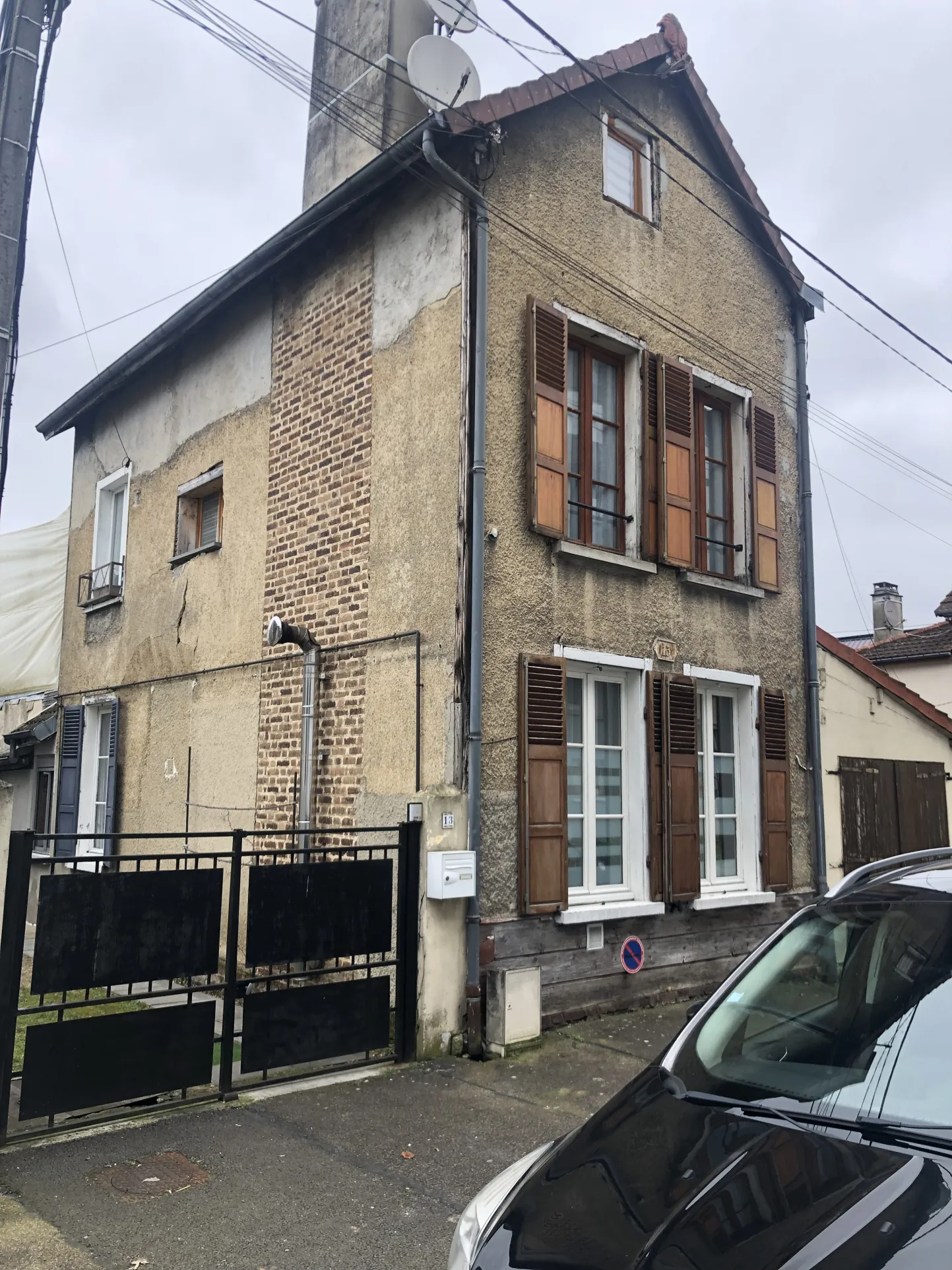 Maison de caractère de 87m² avec jardin et garage à Troyes proche centre-ville 