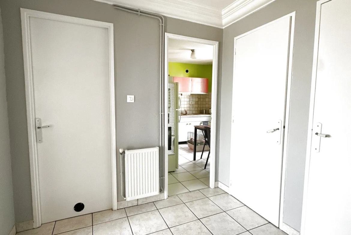 À vendre appartement T3 lumineux de 71,18 m² à Saint-Étienne Montaud 