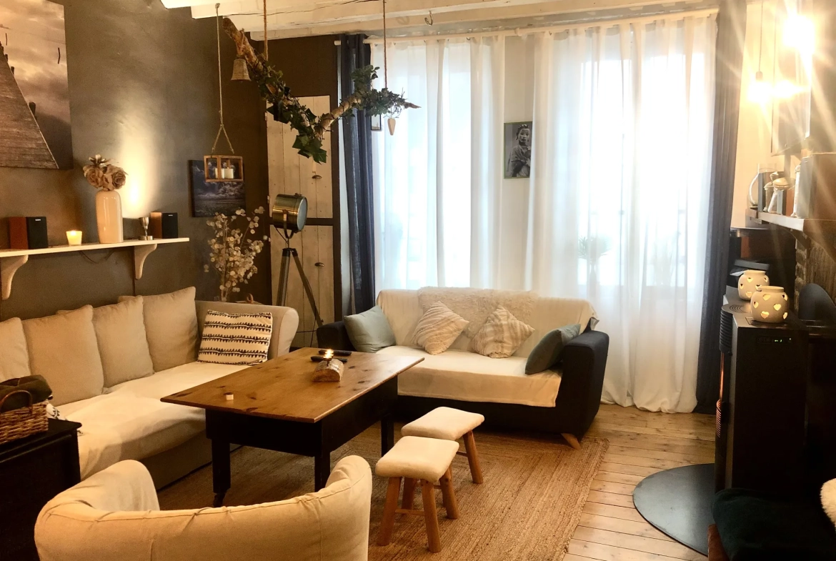 Maison de caractère de 87m² avec jardin et garage à Troyes proche centre-ville 