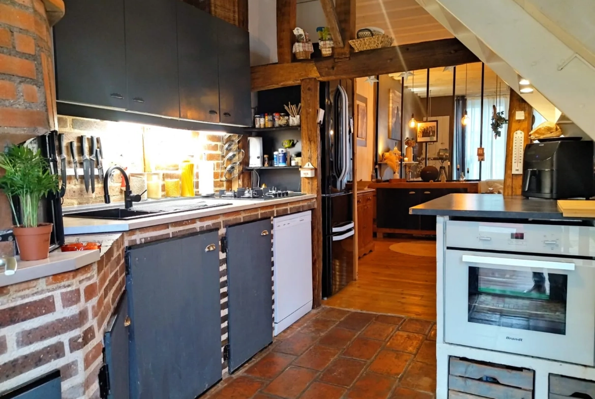 Maison de caractère de 87m² avec jardin et garage à Troyes proche centre-ville 