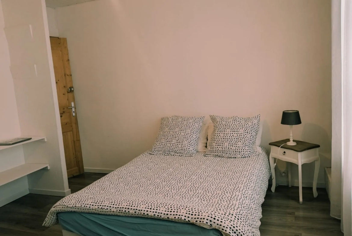 Maison de caractère de 87m² avec jardin et garage à Troyes proche centre-ville 
