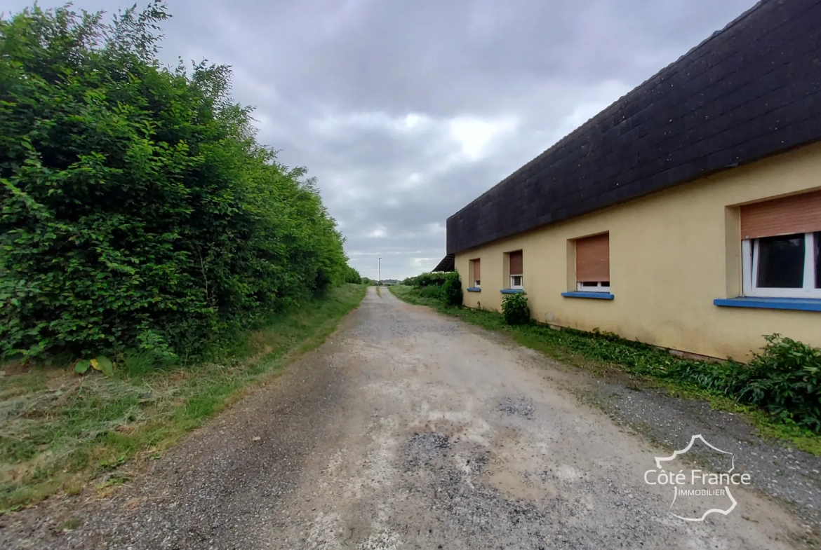 Ensemble immobilier avec fort potentiel à Neuville-Lez-Beaulieu (08) 