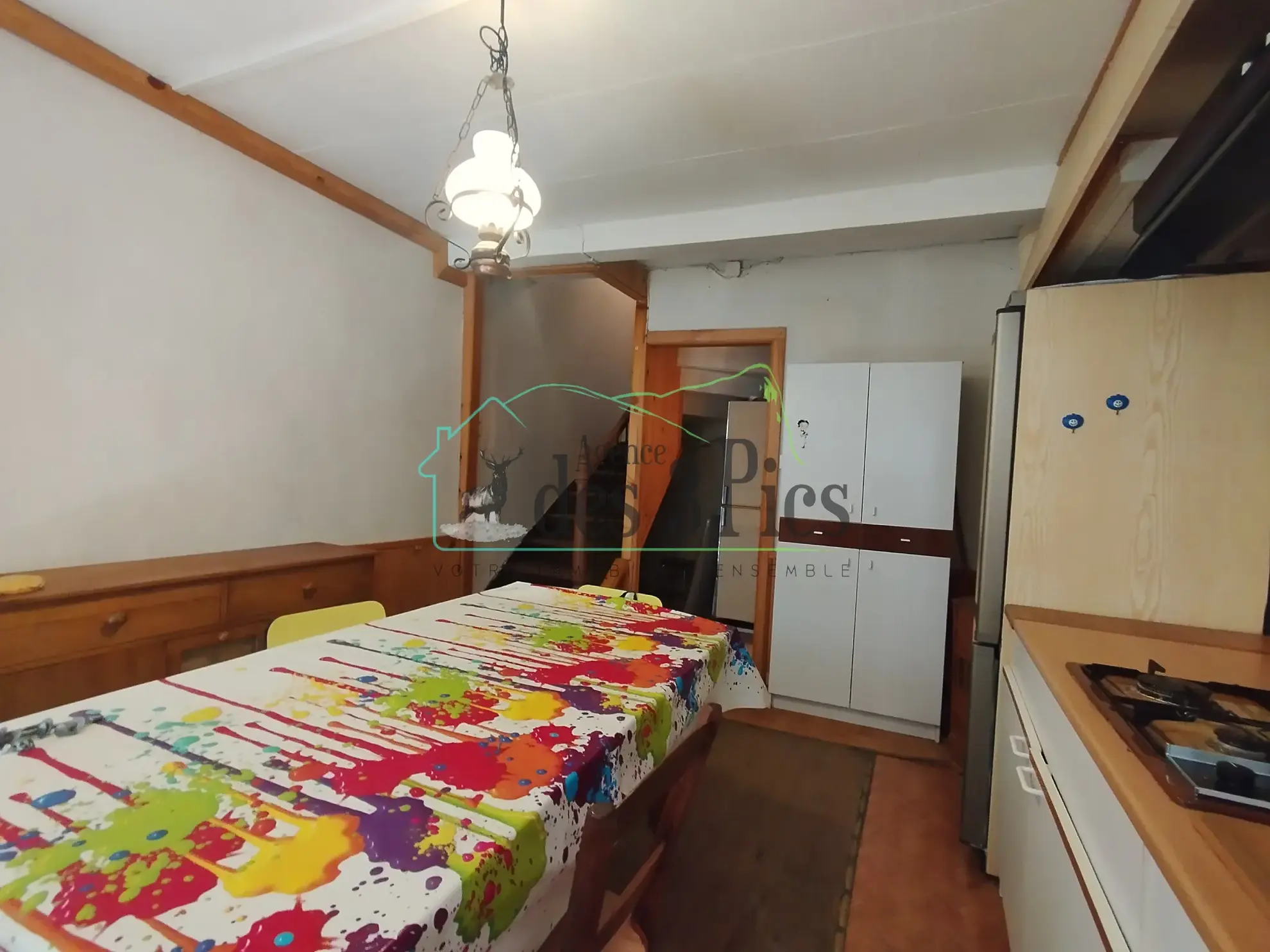 Maison T3 à rénover avec grange à Seix, idéal premier achat ou investissement saisonnier 