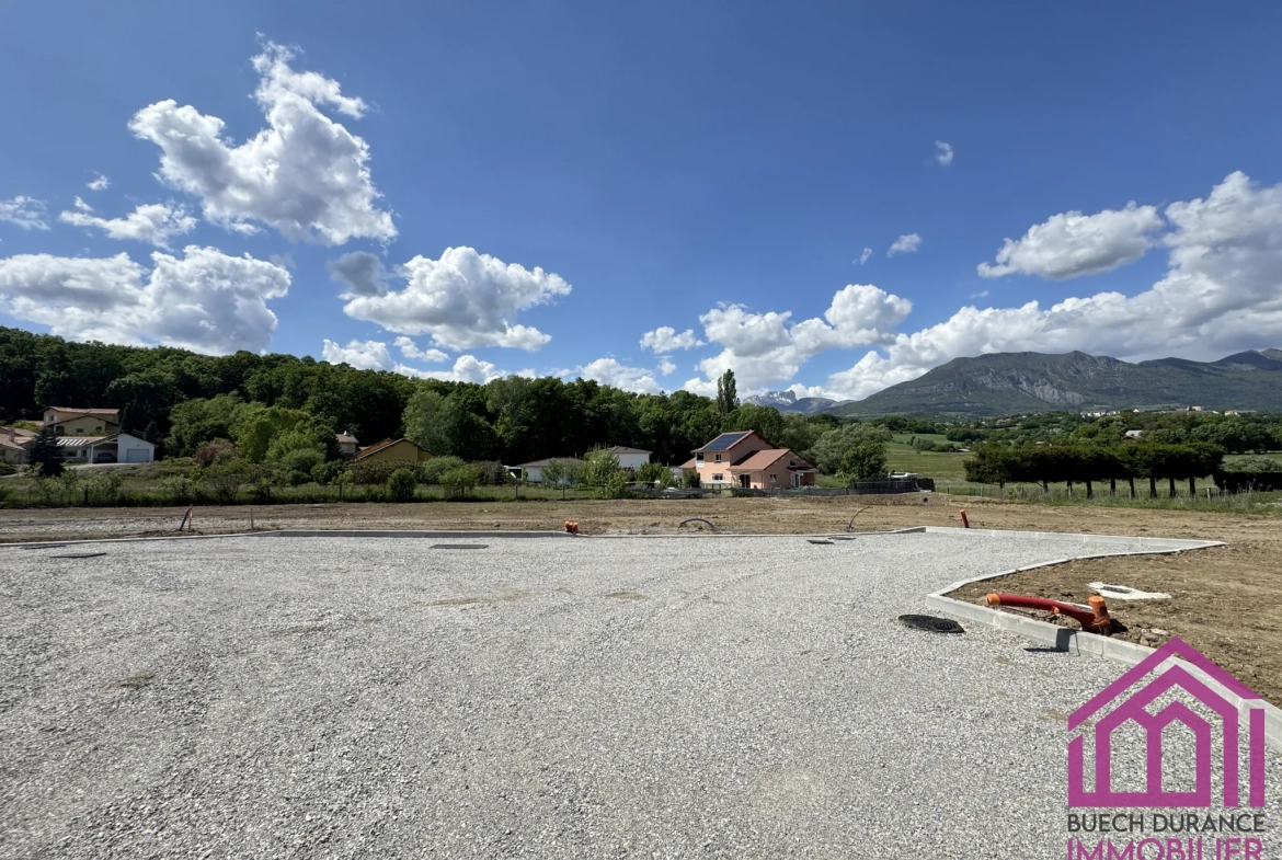 Terrain constructible à Gap dans le quartier de la Basse Tourronde 