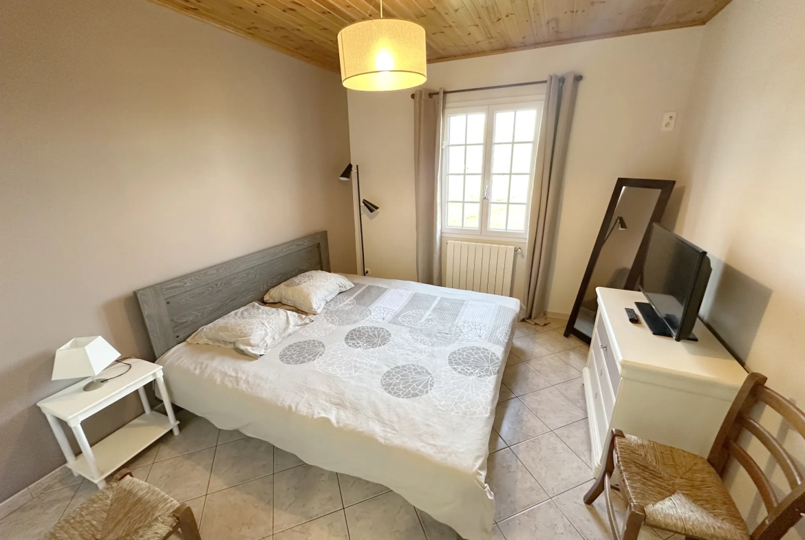 Maison 4 chambres à Cocumont avec piscine et vue sur la vallée 