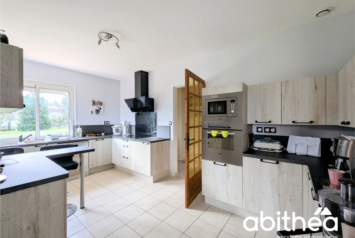 A vendre maison spacieuse de 141 m² à Fronsac près de Libourne 